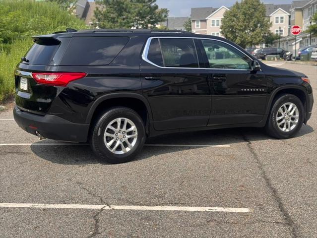 used 2020 Chevrolet Traverse car, priced at $16,487
