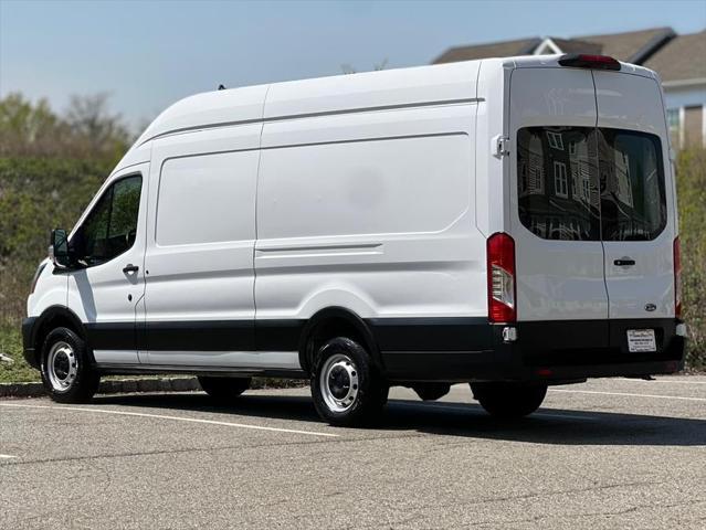 used 2021 Ford Transit-250 car