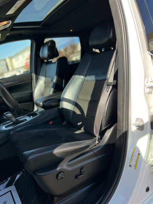 used 2019 Jeep Grand Cherokee car, priced at $20,487