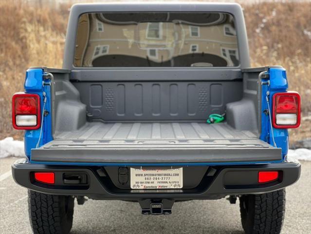 used 2021 Jeep Gladiator car, priced at $29,487