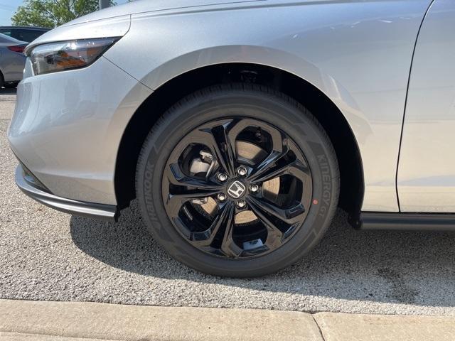 new 2025 Honda Accord car, priced at $31,650