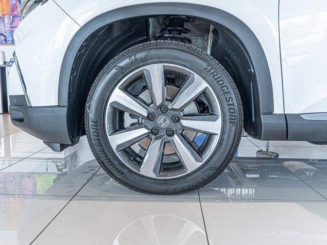 new 2025 Honda Pilot car, priced at $51,505