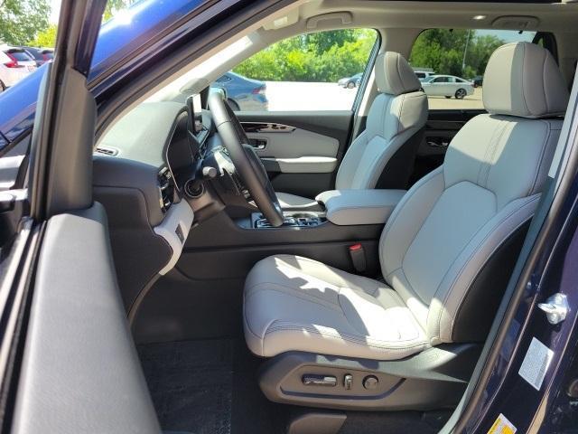 new 2025 Honda Pilot car, priced at $51,050