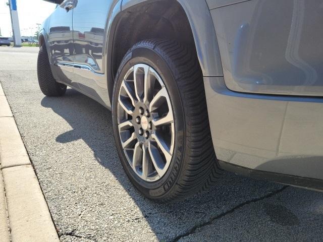used 2021 GMC Acadia car, priced at $29,992