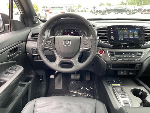 new 2024 Honda Passport car, priced at $43,750