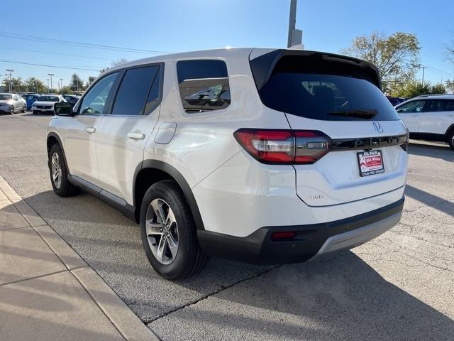 new 2025 Honda Pilot car, priced at $47,450