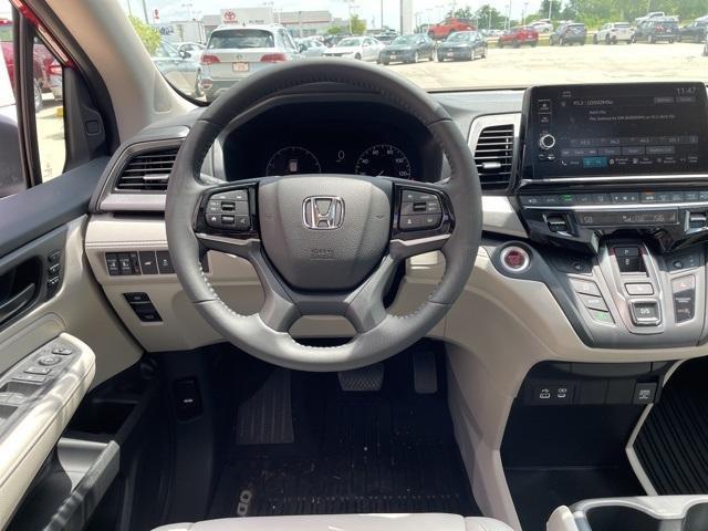 new 2025 Honda Odyssey car, priced at $44,125