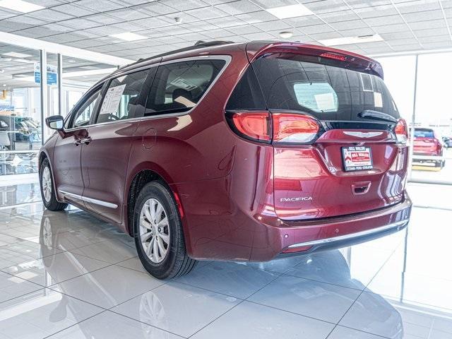 used 2017 Chrysler Pacifica car, priced at $9,233