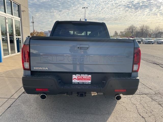 new 2025 Honda Ridgeline car, priced at $48,600