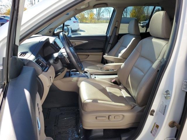 used 2023 Honda Ridgeline car, priced at $30,952