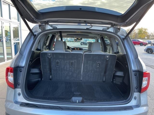 used 2022 Honda Pilot car, priced at $25,684