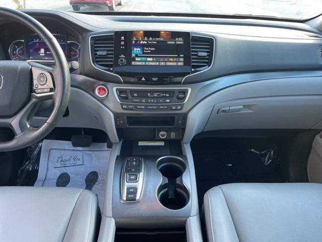 used 2022 Honda Pilot car, priced at $25,684