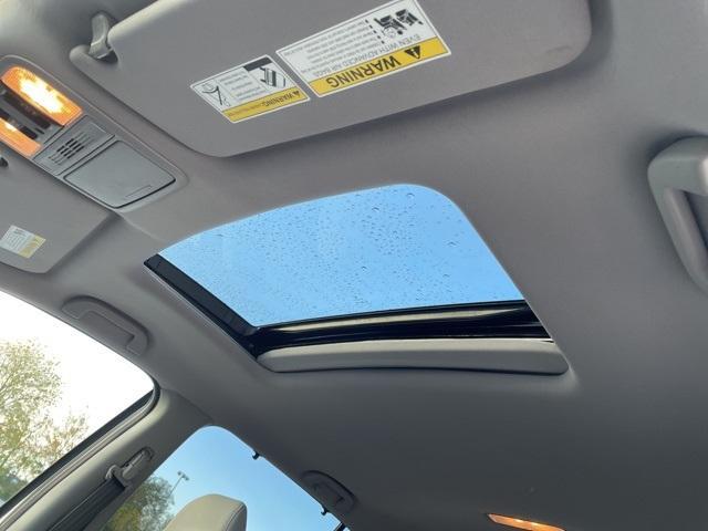 used 2022 Honda Pilot car, priced at $25,684