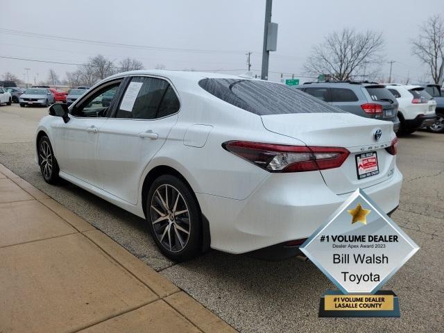 used 2022 Toyota Camry Hybrid car, priced at $29,995