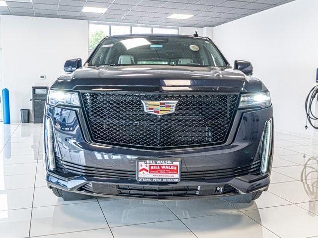 used 2021 Cadillac Escalade ESV car, priced at $81,192