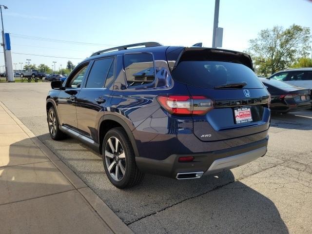 new 2025 Honda Pilot car, priced at $51,095