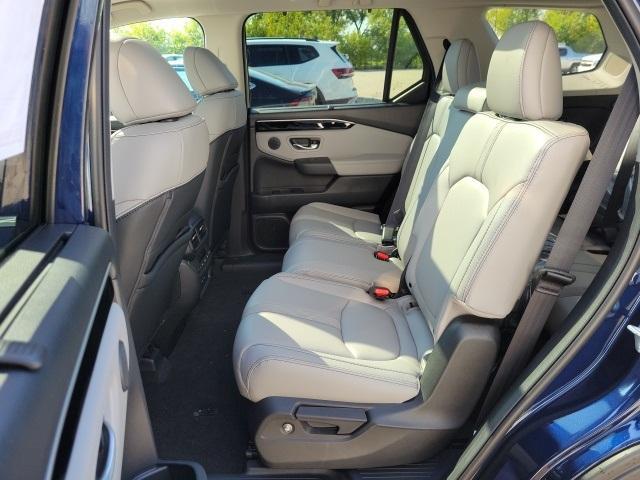 new 2025 Honda Pilot car, priced at $51,095