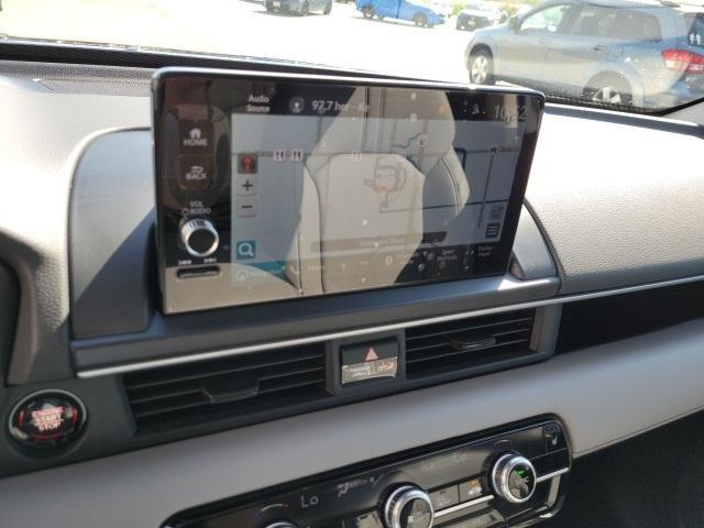 new 2025 Honda Pilot car, priced at $51,095