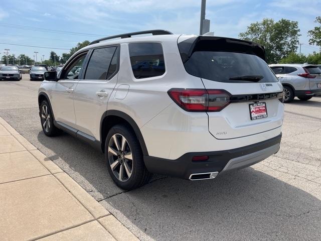 new 2025 Honda Pilot car, priced at $54,985