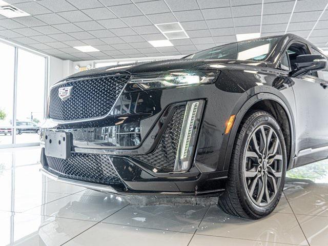 used 2021 Cadillac XT6 car, priced at $38,662