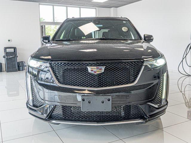 used 2021 Cadillac XT6 car, priced at $38,662