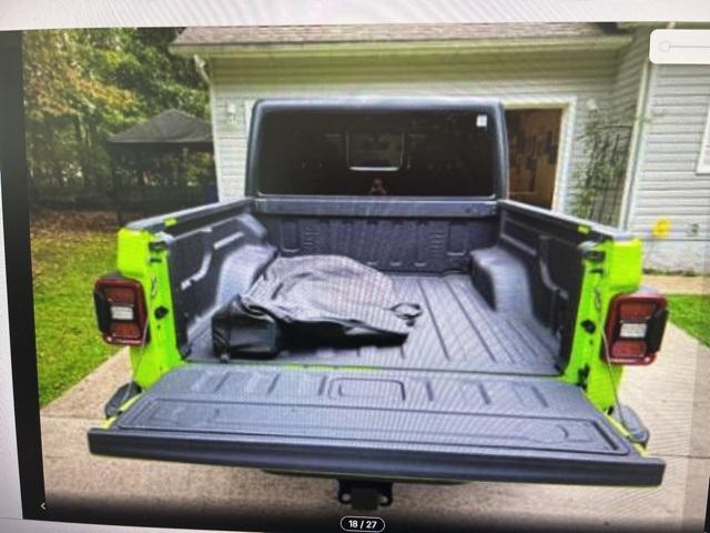 used 2021 Jeep Gladiator car, priced at $34,986