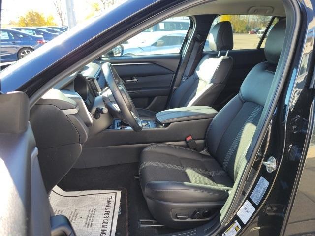 used 2025 Mazda CX-50 car, priced at $26,986