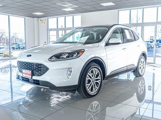 used 2022 Ford Escape car, priced at $24,995