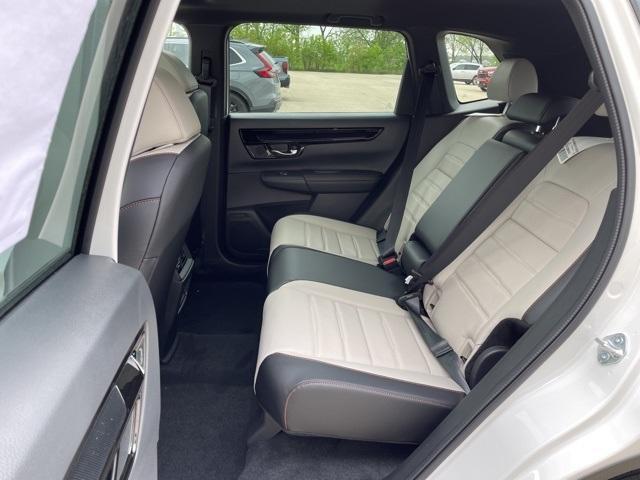 new 2025 Honda CR-V Hybrid car, priced at $42,950