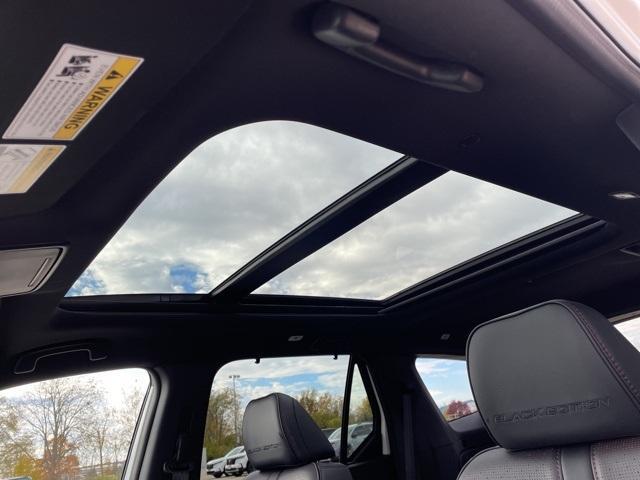 new 2025 Honda Pilot car, priced at $56,530