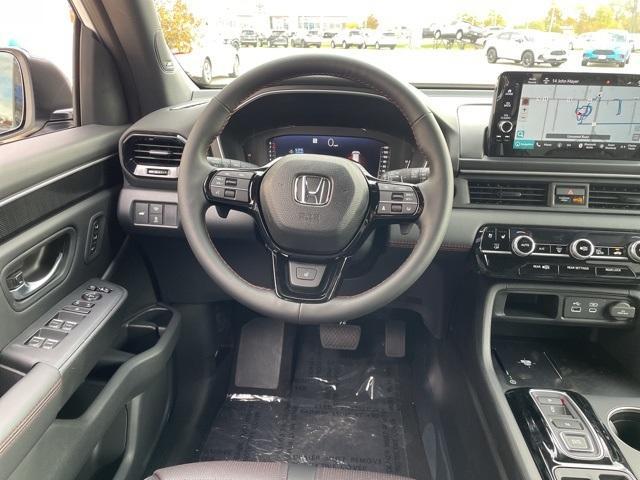 new 2025 Honda Pilot car, priced at $56,530