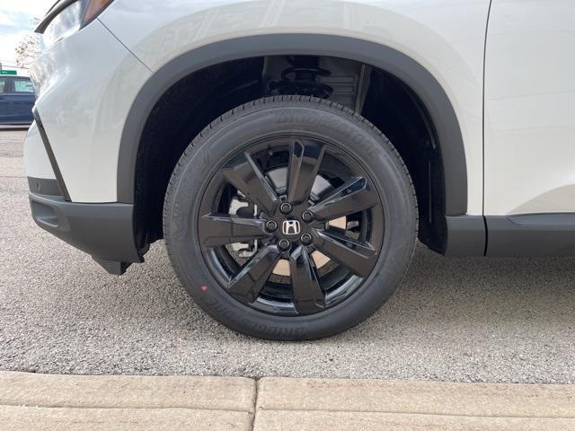 new 2025 Honda Pilot car, priced at $56,530