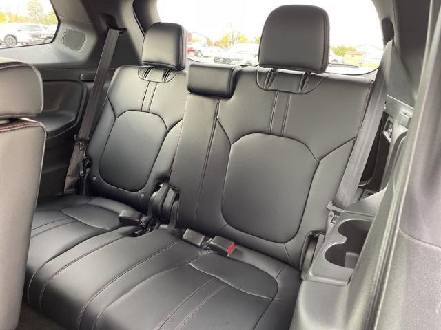 new 2025 Honda Pilot car, priced at $56,530