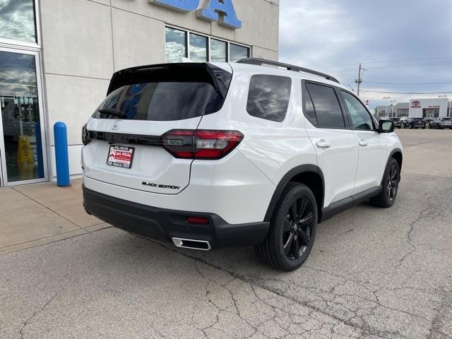 new 2025 Honda Pilot car, priced at $56,530