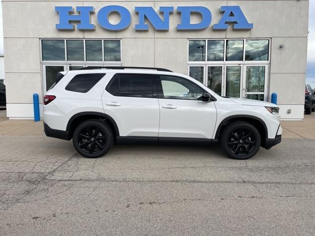 new 2025 Honda Pilot car, priced at $56,530