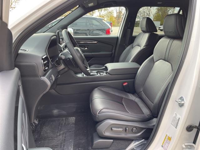 new 2025 Honda Pilot car, priced at $56,530