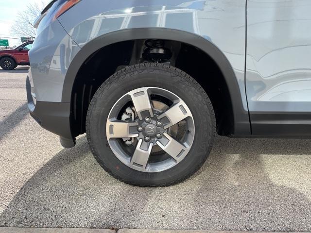 new 2025 Honda Ridgeline car, priced at $45,080