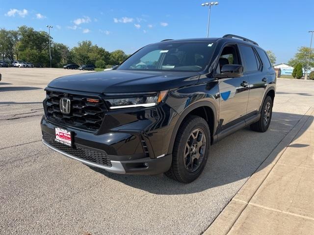 new 2025 Honda Pilot car, priced at $50,495