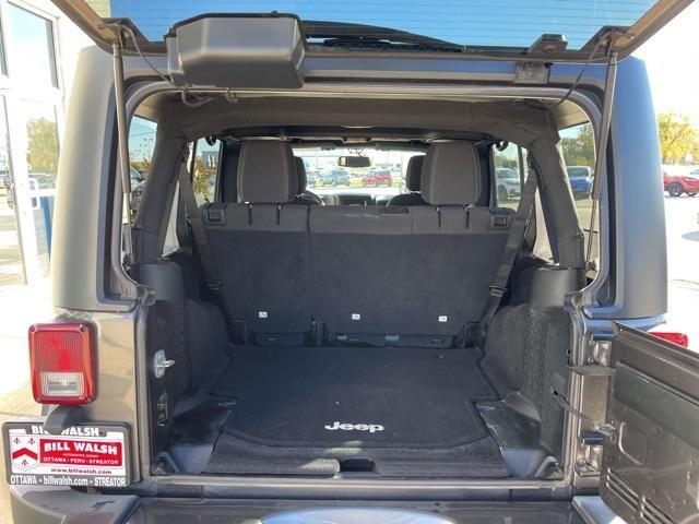 used 2016 Jeep Wrangler Unlimited car, priced at $16,320