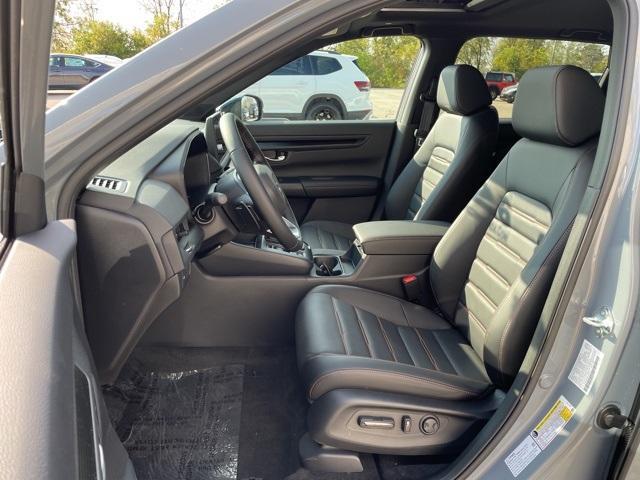 new 2026 Honda CR-V Hybrid car, priced at $42,130