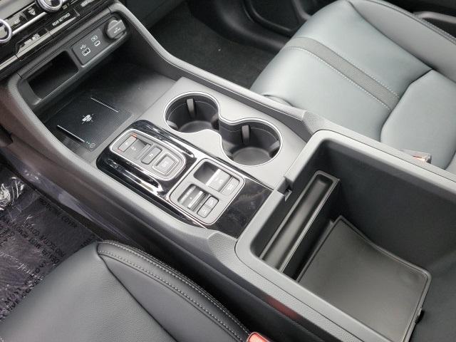 new 2025 Honda Pilot car, priced at $51,550