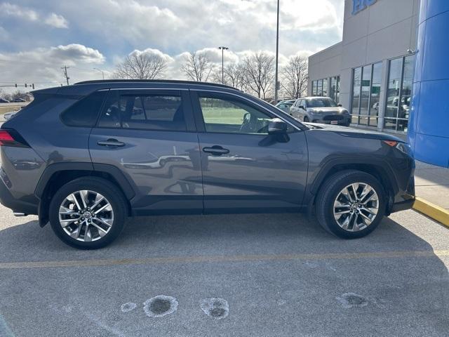 used 2020 Toyota RAV4 car, priced at $24,992