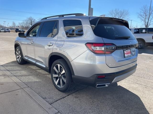 new 2025 Honda Pilot car, priced at $54,530