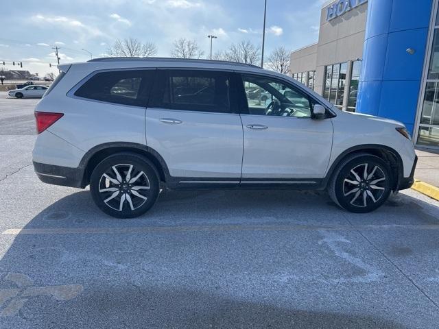 used 2022 Honda Pilot car, priced at $31,992