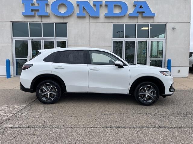 new 2025 Honda HR-V car, priced at $32,850