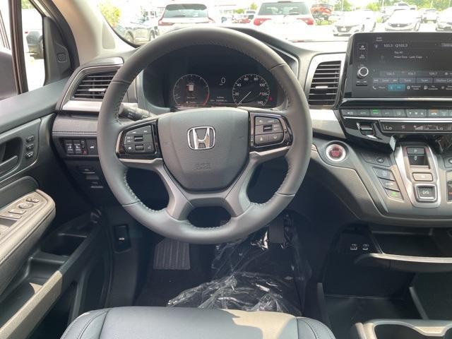 new 2025 Honda Odyssey car, priced at $45,510