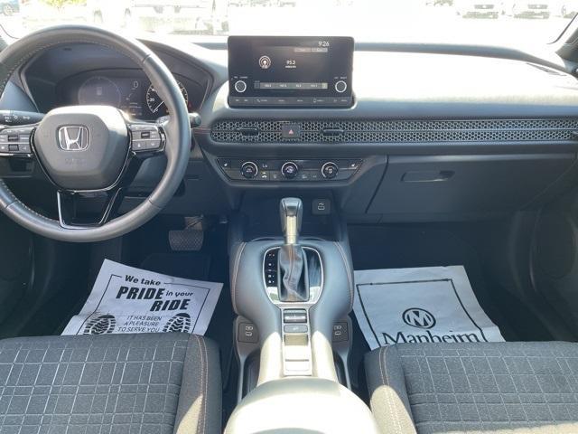 used 2025 Honda HR-V car, priced at $28,412