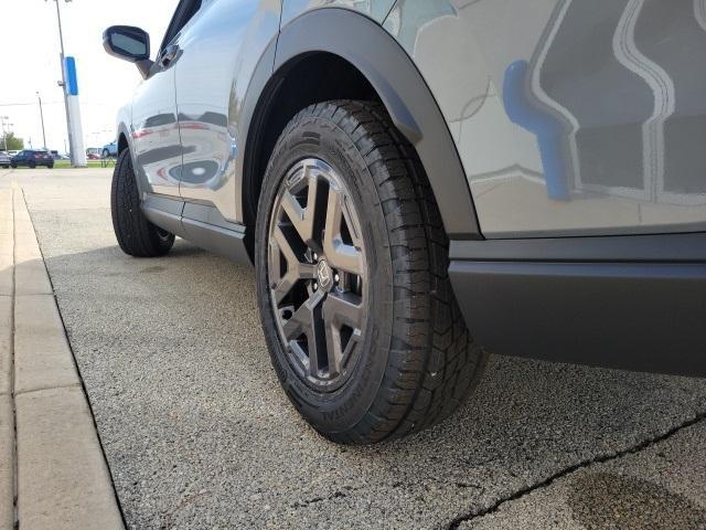 new 2026 Honda CR-V Hybrid car, priced at $40,705