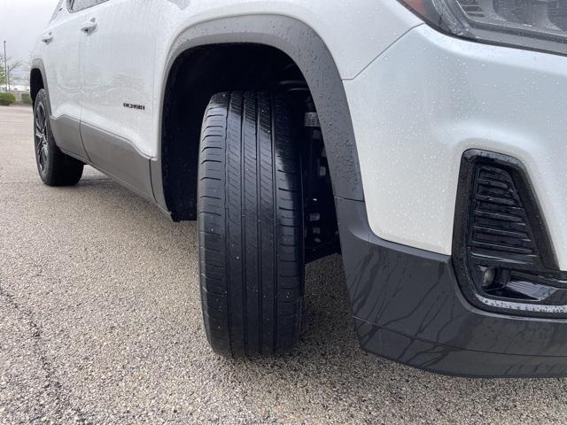 used 2022 GMC Acadia car, priced at $27,986