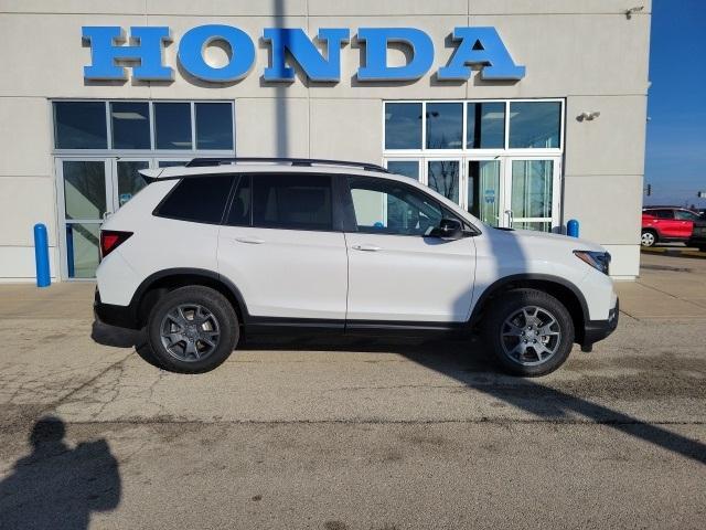 new 2025 Honda Passport car, priced at $46,850